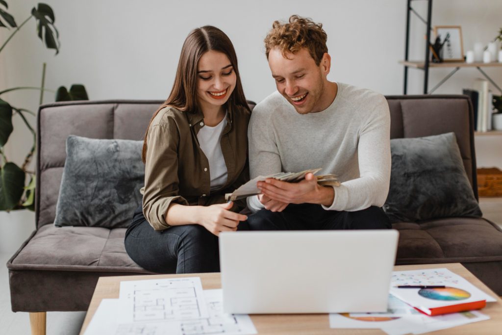 Managing Family Expenses Made Simple with EMOHPay